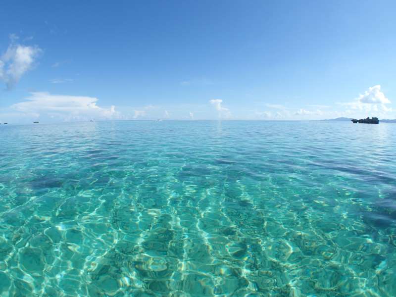 穏やかな川平湾